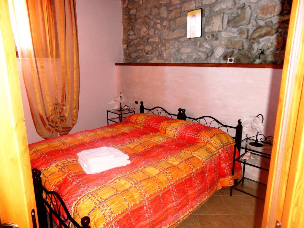 Casa Vacanze Caccamo Santa Lucia Exterior photo
